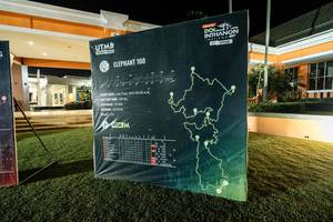 BIB: 100, 2023, 0500
                            <button type="button" onclick="openModal(22791136)" class="btn btn-primary btn-sm float-right btn-popup" data-toggle="modal" data-target=".modal-high-quality">
                        <i class="fas fa-shopping-cart"></i> Add to Cart
                    </button>
                                            <button type="button" onclick="isThisMe(22791136, true)" class="btn btn-success btn-sm float-right btn-popup btn-isme hidden" data-toggle="tooltip" data-placement="bottom" title="นี่คือรูปของคุณใช่ไหม คลิกที่นี่เพื่อเอาเข้าอัลบั้ม">
                        <i class="fas fa-plus"></i> Add to album
                    </button>
                    <button type="button" onclick="isThisMe(22791136, false)" class="btn btn-warning btn-sm float-right btn-popup btn-isnotme hidden">
                        <i class="fas fa-ban"></i> Remove from album
                    </button>